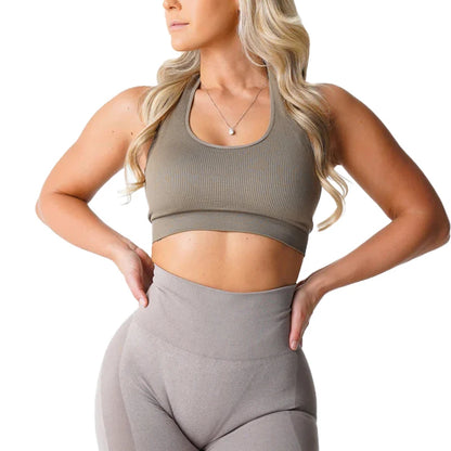 Soutien-Gorge Sans Couture à Col Halter "Limitless" - Spandex Élastique et Respirant pour Femmes, Confort et Maintien, Idéal pour le Fitness et le Yoga - BLACKBEARD OUTDOOR INDUSTRIES