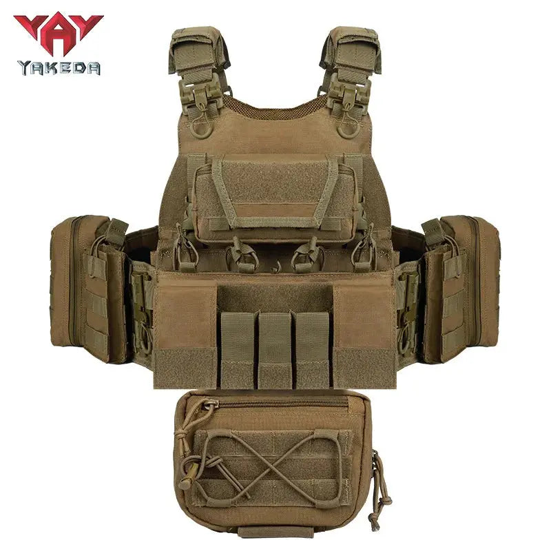 YAKEDA Porte-Plaque VT-8832 - dégagement rapide avec système MOLLE et pochettes utilitaires Ma boutique