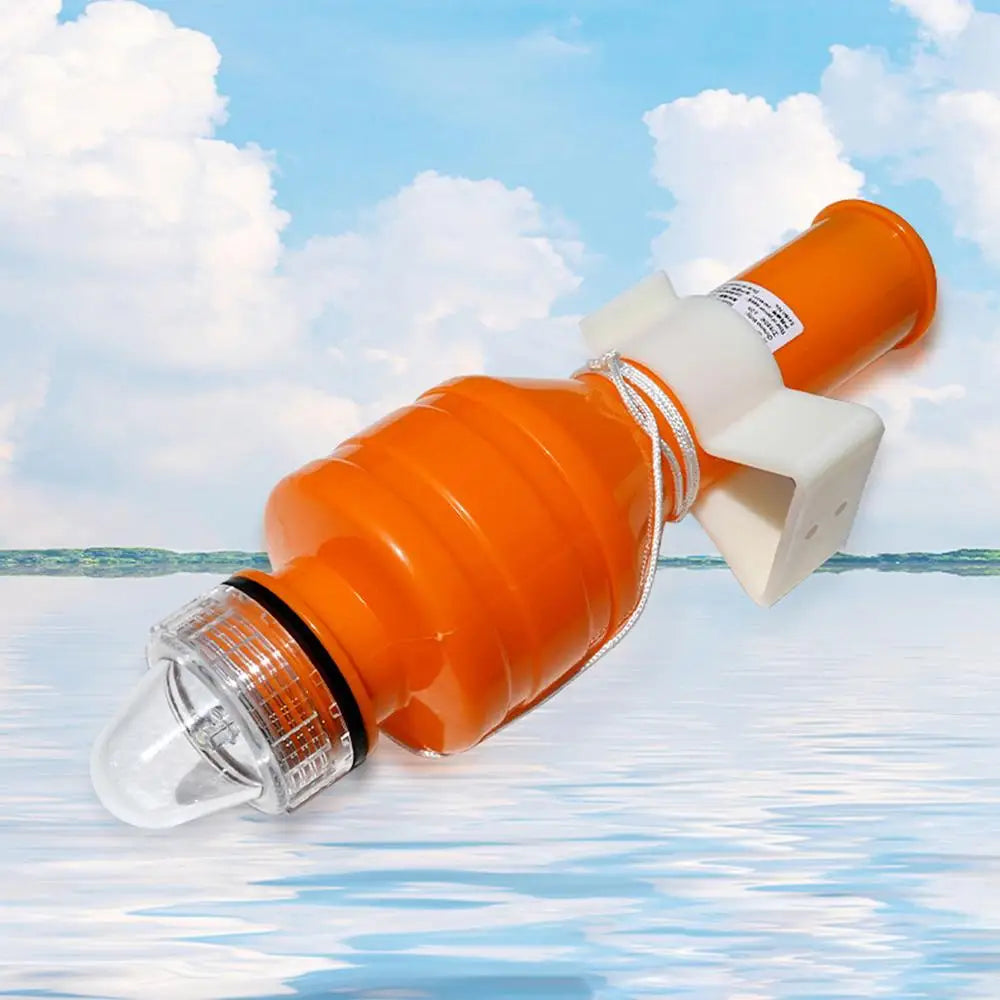 GL-10(96) Lampe de Bouée de Sauvetage Flottante – Lampe de Signalisation Clignotante Haute Visibilité pour Pêche Nocturne, Kayak et Rafting BLACKBEARD OUTDOOR INDUSTRIES