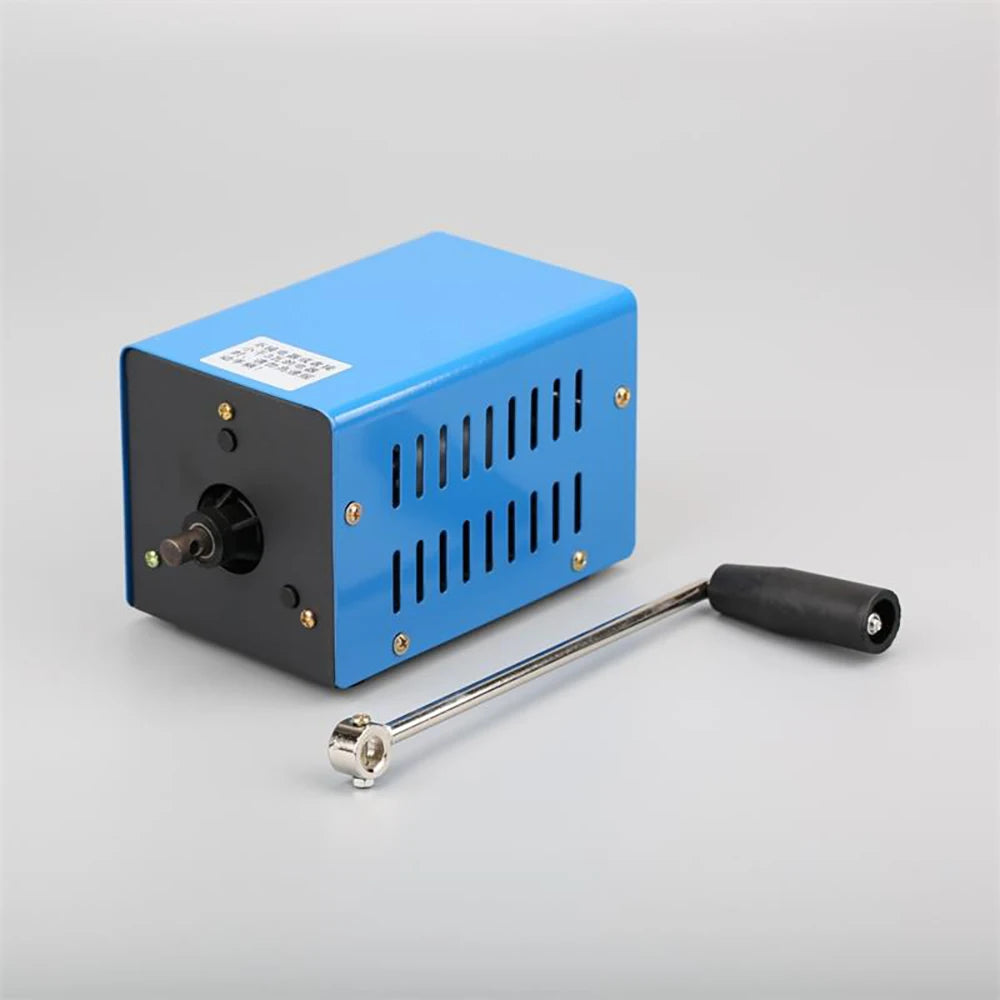 Générateur Manuel Portable 20W à Manivelle pour Urgence, Tourisme et Survivalisme – Chargeur USB 5V à Crank pour Power Bank - BLACKBEARD OUTDOOR INDUSTRIES