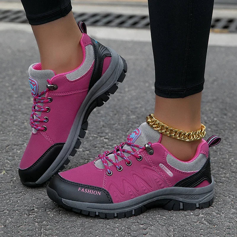 Chaussures de Randonnée Femme – Baskets Imperméables, Antidérapantes, Confortables pour la Marche, Escalade et Activités Outdoor - BLACKBEARD OUTDOOR INDUSTRIES