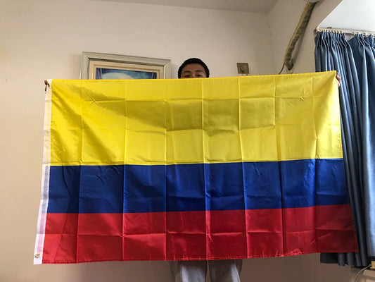Drapeau de la Colombie 90x150 cm – Bannière en Polyester pour Décoration (Intérieur et Extérieur) BLACKBEARD OUTDOOR INDUSTRIES