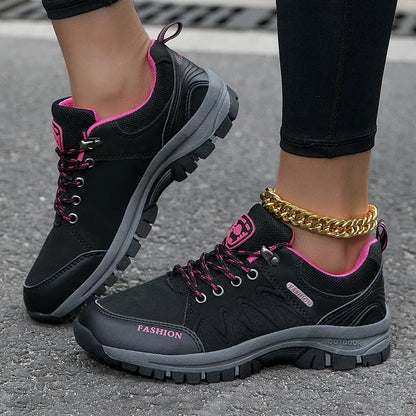 Chaussures de Randonnée Femme – Baskets Imperméables, Antidérapantes, Confortables pour la Marche, Escalade et Activités Outdoor - BLACKBEARD OUTDOOR INDUSTRIES