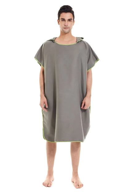 Poncho de Surf avec Capuche – Serviette Microfibre Multifonctionnelle pour la Plage, le Bain et le Changement de Combinaison BLACKBEARD OUTDOOR INDUSTRIES
