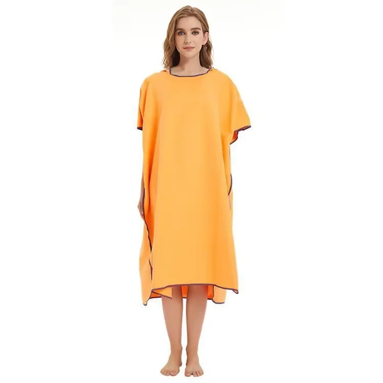 Poncho de Surf avec Capuche – Serviette Microfibre Multifonctionnelle pour la Plage, le Bain et le Changement de Combinaison BLACKBEARD OUTDOOR INDUSTRIES