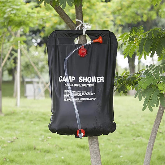 Sac Douche Solaire Pliable 20L – Douche d’Extérieur Chauffée par le Soleil - BLACKBEARD OUTDOOR INDUSTRIES