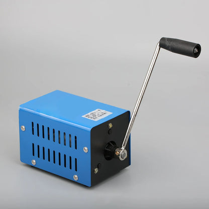 Générateur Manuel Portable 20W à Manivelle pour Urgence, Tourisme et Survivalisme – Chargeur USB 5V à Crank pour Power Bank - BLACKBEARD OUTDOOR INDUSTRIES