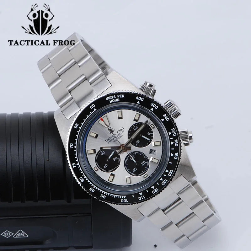 Montre Homme Tactical Frog TF004 – Chronographe Solaire VS75 – Étanche 200M – Verre Saphir – Bracelet Acier Inoxydable - BLACKBEARD OUTDOOR INDUSTRIES
