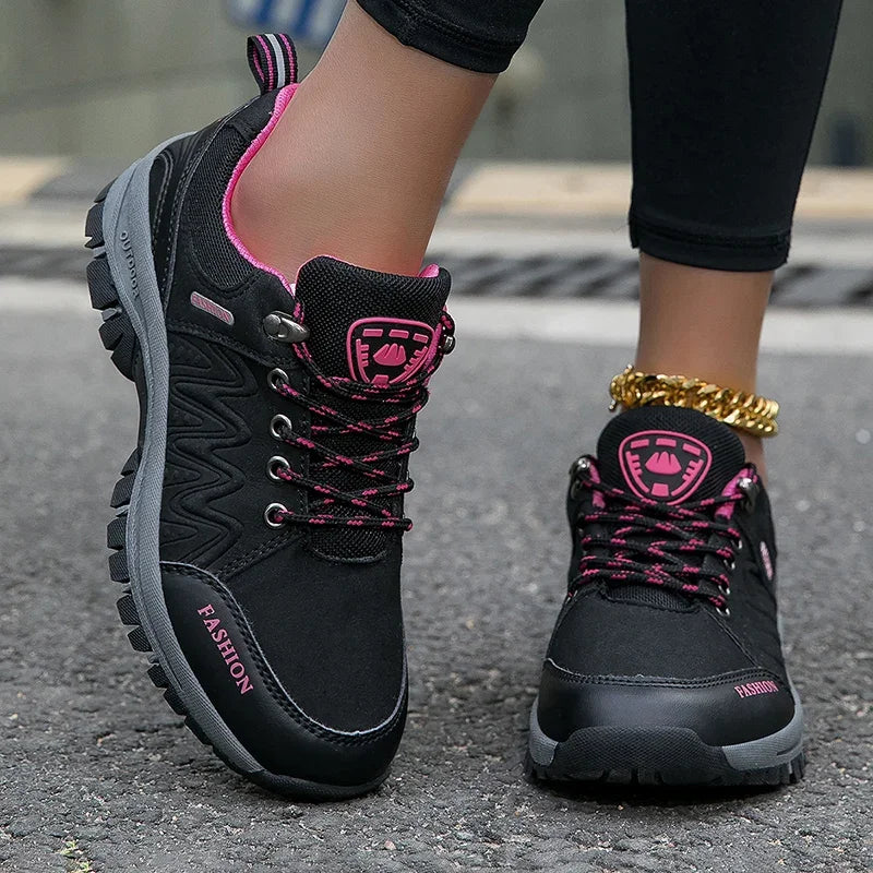 Chaussures de Randonnée Femme – Baskets Imperméables, Antidérapantes, Confortables pour la Marche, Escalade et Activités Outdoor - BLACKBEARD OUTDOOR INDUSTRIES