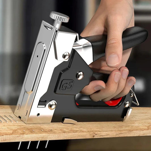 Pistolet à Clous Manuel 4 en 1 – Agrafeuse de Construction pour Bois et DIY avec 800 Agrafes BLACKBEARD OUTDOOR INDUSTRIES