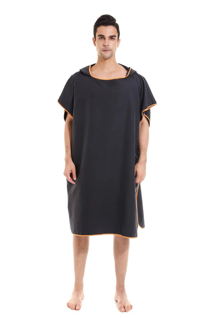 Poncho de Surf avec Capuche – Serviette Microfibre Multifonctionnelle pour la Plage, le Bain et le Changement de Combinaison BLACKBEARD OUTDOOR INDUSTRIES