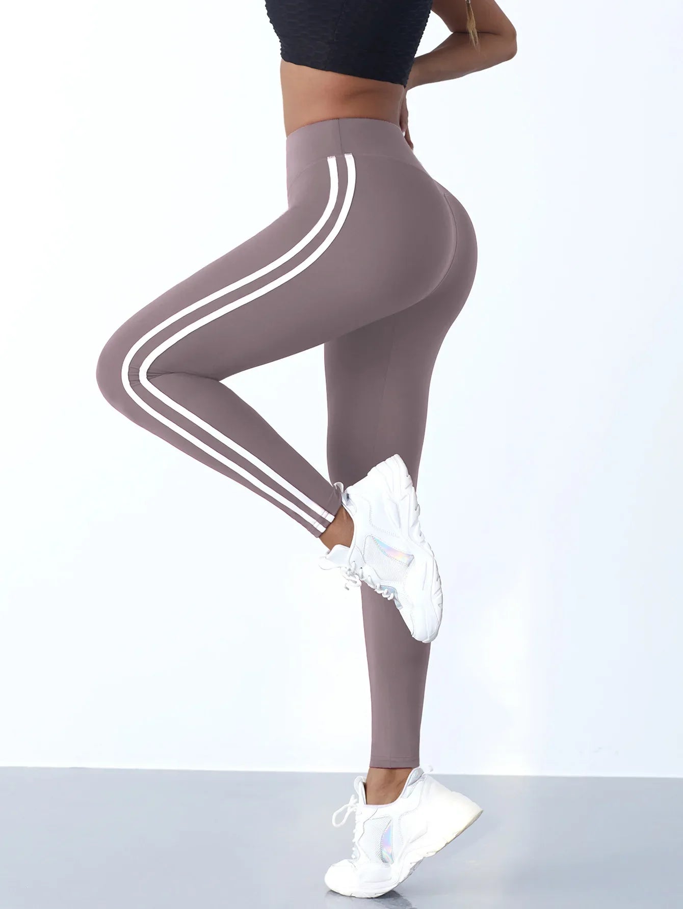 Legging Femme Taille Haute à Rayures – Effet Fessier Galbé et Coupe Sport Ajustée - BLACKBEARD OUTDOOR INDUSTRIES