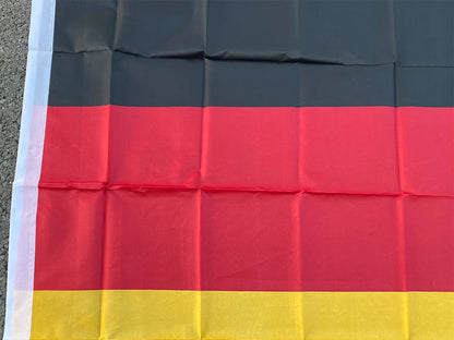 Drapeau de l'Allemagne (Noir, Rouge, Jaune) 90x150 cm - Bannière en Polyester Suspendue pour Décoration BLACKBEARD OUTDOOR INDUSTRIES