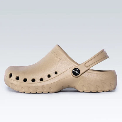 Chaussures Médicales Unisexes - Sabots, Ultra-légers, Non-glissants pour Salle d'Opération BLACKBEARD OUTDOOR INDUSTRIES