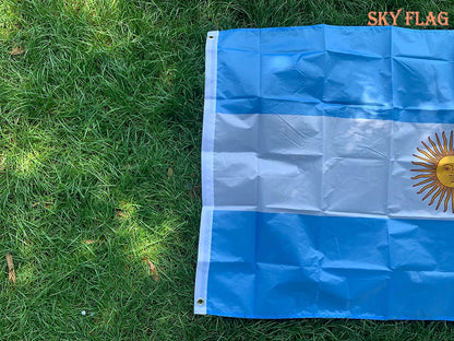 Drapeau de l'Argentine – 90x150 cm – Polyester – Drapeau National Argenté Suspendu et Bannière BLACKBEARD OUTDOOR INDUSTRIES