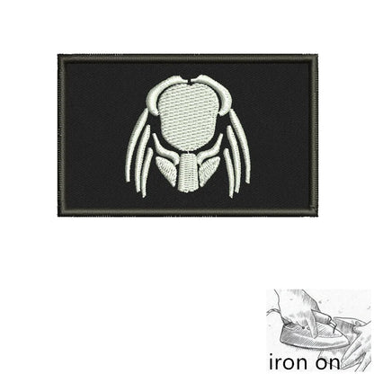 Patch Brodé Logo Skull 3D – Patch Tactique à Fixation par Crochet et Boucle – pour Vêtements, Sacs à Dos, Casquettes et Jeans - BLACKBEARD OUTDOOR INDUSTRIES