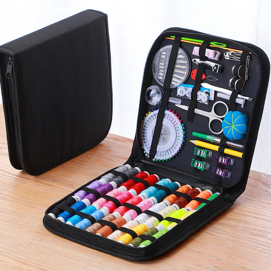Kit Complet de Couture avec Fils, Aiguilles, Ciseaux, Mètre Ruban, Boutons - Set de Couture Portable pour DIY, Broderie, et Travaux Manuels BLACKBEARD OUTDOOR INDUSTRIES