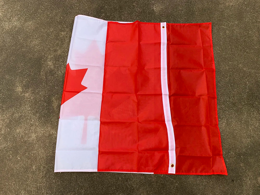 Drapeau du Canada – 3x5ft (90x150cm) BLACKBEARD OUTDOOR INDUSTRIES