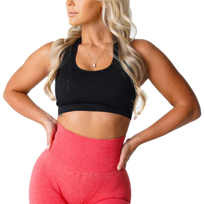 Soutien-Gorge Sans Couture à Col Halter "Limitless" - Spandex Élastique et Respirant pour Femmes, Confort et Maintien, Idéal pour le Fitness et le Yoga - BLACKBEARD OUTDOOR INDUSTRIES