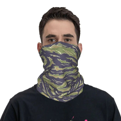 Tiger Stripe Camo – Bandeau Tour de Cou Hiver Multifonction pour Hommes et Femmes | Parfait pour Randonnée, Cyclisme, Sports Outdoor et Usage Quotidien - BLACKBEARD OUTDOOR INDUSTRIES