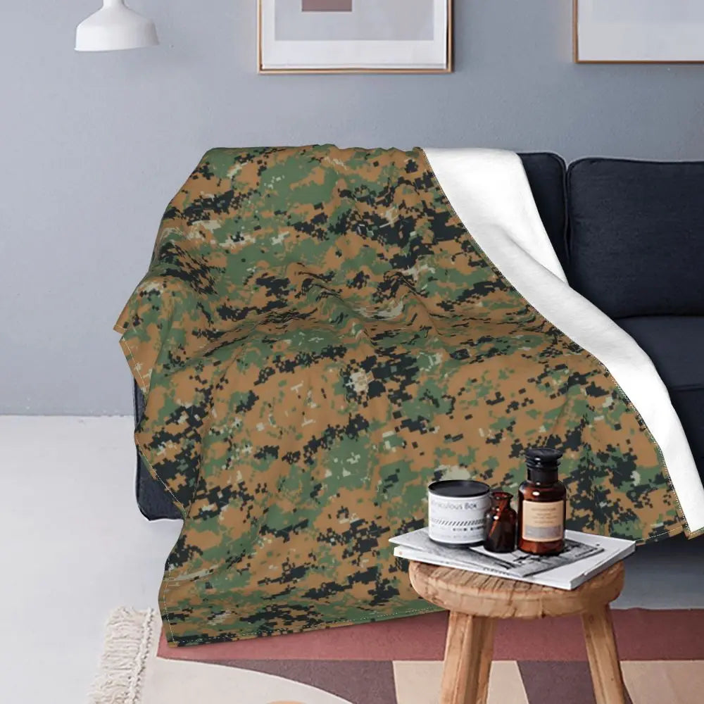 Couverture Camouflage Marpat Woodland – Plaid Militaire Doux en Laine - BLACKBEARD OUTDOOR INDUSTRIES