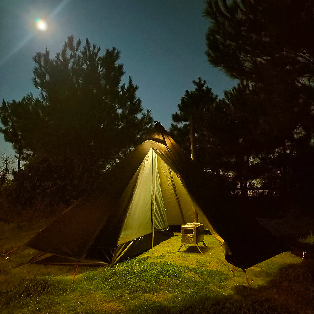 Tente Hot Tent Tipi 1 Personne – Avec Fenêtre pour Cheminée | Double Paroi | 3 Saisons | Bushcraft / Camping Solo - BLACKBEARD OUTDOOR INDUSTRIES