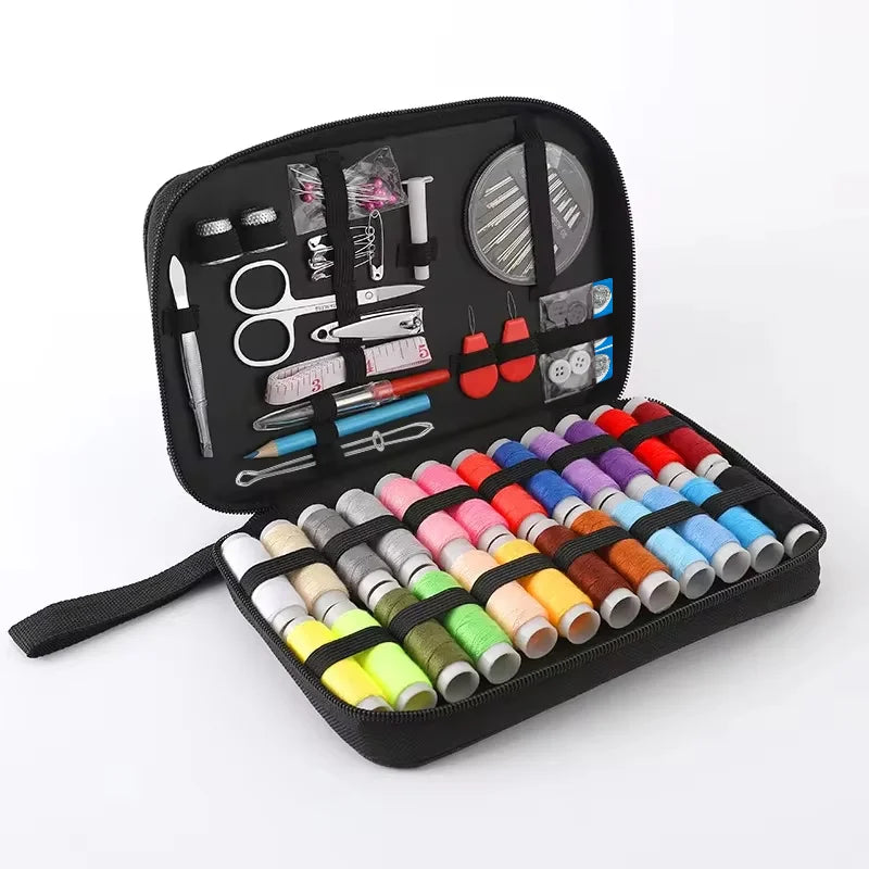 Kit Complet de Couture avec Fils, Aiguilles, Ciseaux, Mètre Ruban, Boutons - Set de Couture Portable pour DIY, Broderie, et Travaux Manuels BLACKBEARD OUTDOOR INDUSTRIES