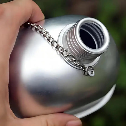 Gourde Militaire en Aluminium avec Gobelet et Pochette – 1 Set – 900 ml – Bouteille d’Eau Portable pour Camping, Randonnée, Voyage, Activités Outdoor - BLACKBEARD OUTDOOR INDUSTRIES