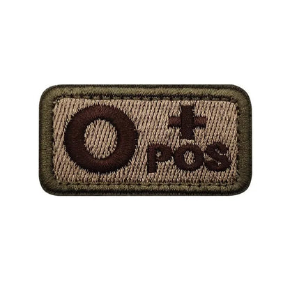 Écusson Groupe Sanguin 2,5 × 5 cm – Patch Tactique Brodé avec Velcro A/B/AB/O Pos-Neg - BLACKBEARD OUTDOOR INDUSTRIES