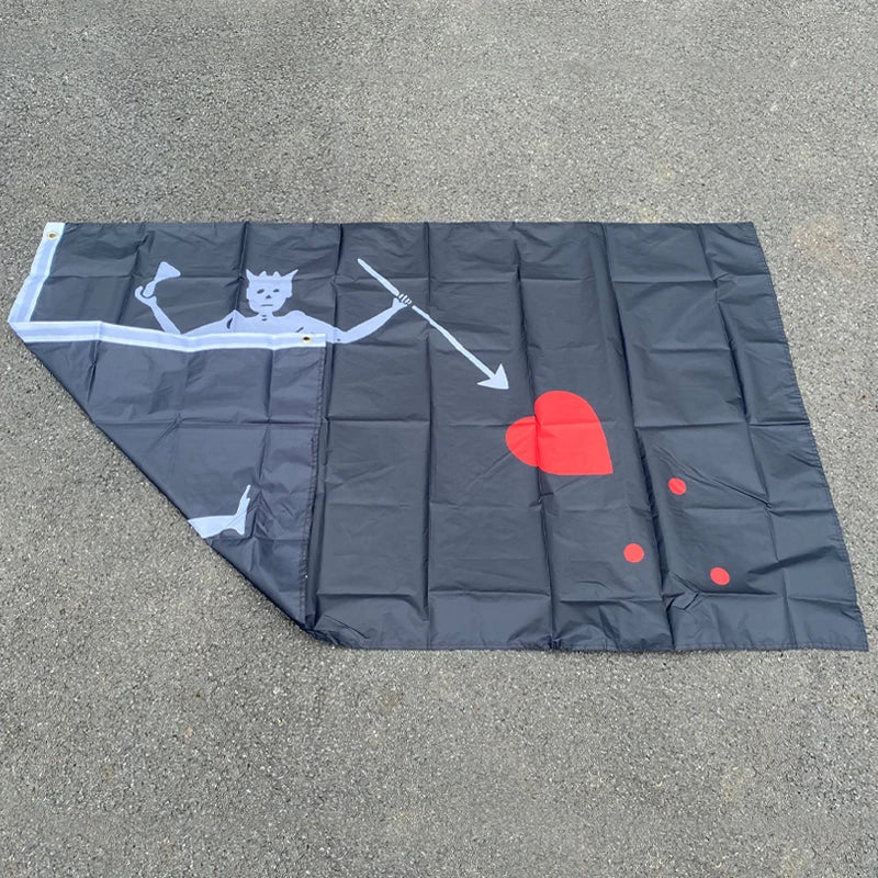 Drapeau Pirate Blackbeard Edward Teach - 90x150cm BLACKBEARD OUTDOOR INDUSTRIES